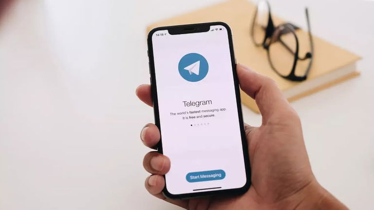 Cómo archivar y desarchivar chats y canales en Telegram