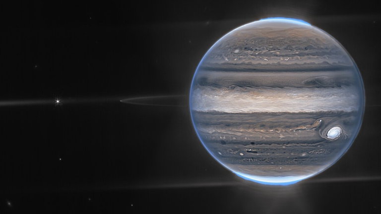 El telescopio James Webb nos muestra las espectaculares auroras polares de Júpiter
