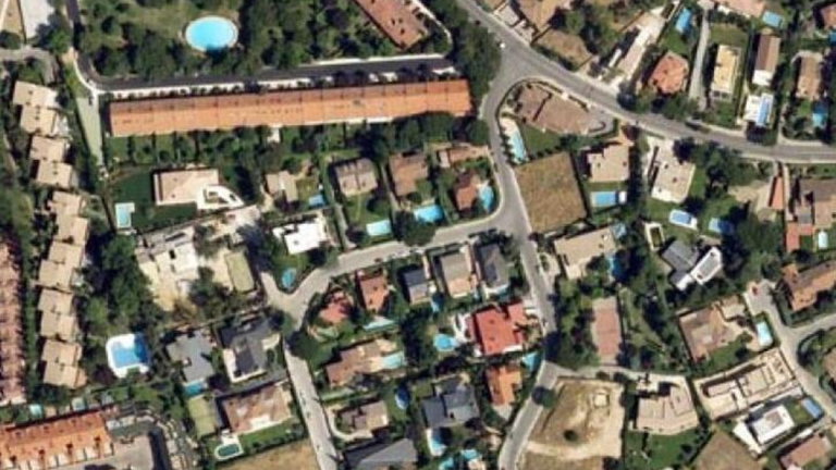 Detectando más de 10 millones evadidos con piscinas ilegales: Google y Hacienda son un equipo indestructible