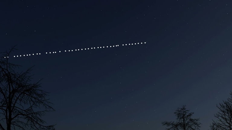 Más de 40 satélites de la "tropa espacial" de Elon Musk serán visibles desde España durante esta semana