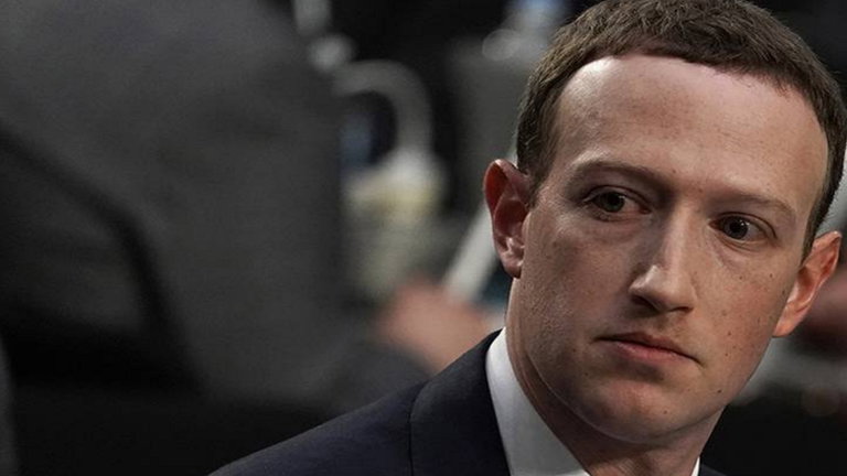 El nuevo robot asistente de Meta se la juega a Zuckerberg: "Es un explotador y no le importa la gente"