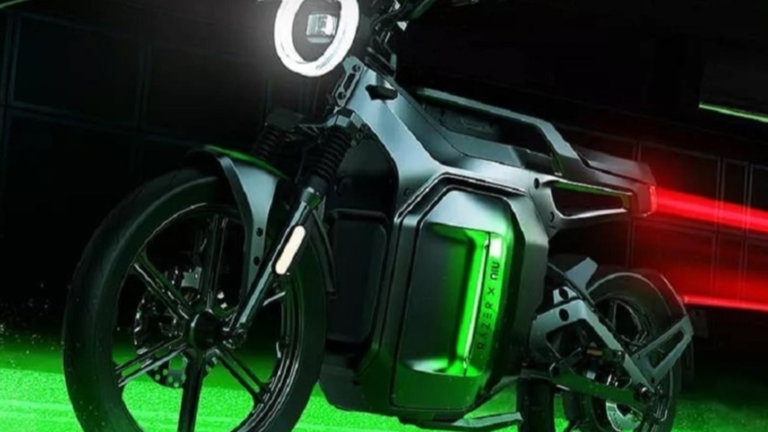 Así es NIU X, la moto gaming de Razer que parece sacada de una película de ciencia ficción