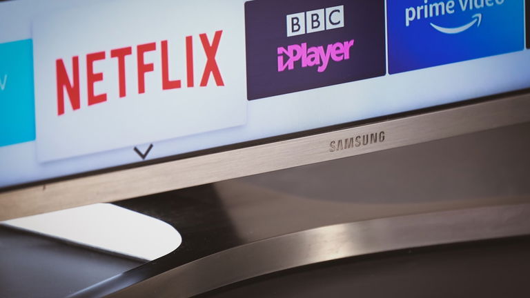 Cómo ordenar los canales en una smart TV de Samsung y no morir en el intento