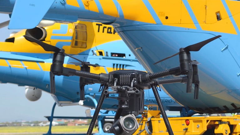 Todo sobre los drones de la DGT: distancia de detección y multas que te pueden poner