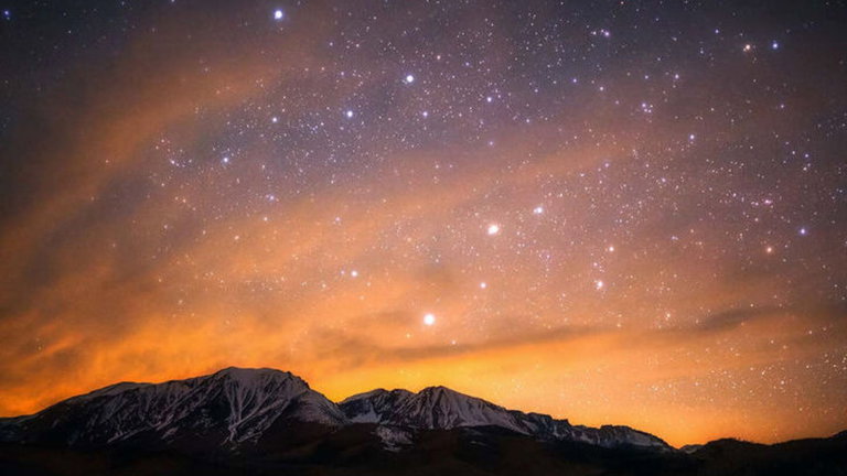 Eventos astronómicos de septiembre de 2022:  Cómo ver la Luna de la Cosecha, Júpiter y Saturno