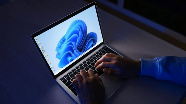 Cómo cambiar el brillo de pantalla en Windows 11