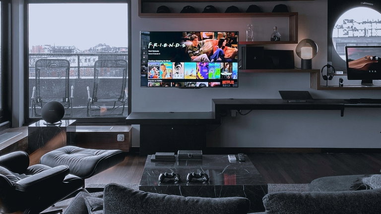 Así es como Netflix va a castigar a todos los que comparten cuenta, y lo hará muy pronto