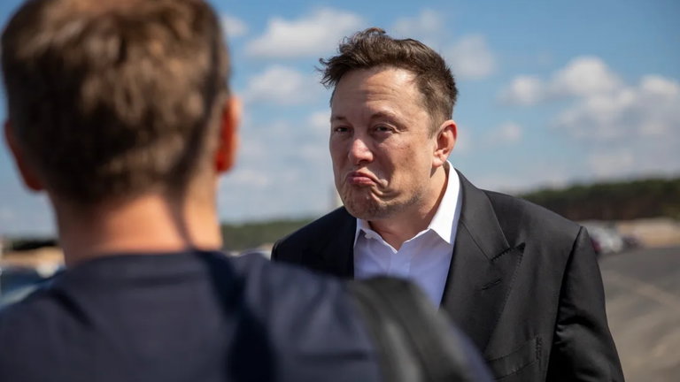 Elon Musk y su purga en Twitter: si le criticas en público o en privado, estás despedido