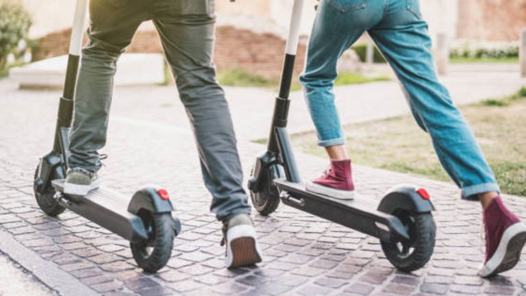 Esta ciudad ha prohibido la circulación en patinete eléctrico, y estas son las consecuencias