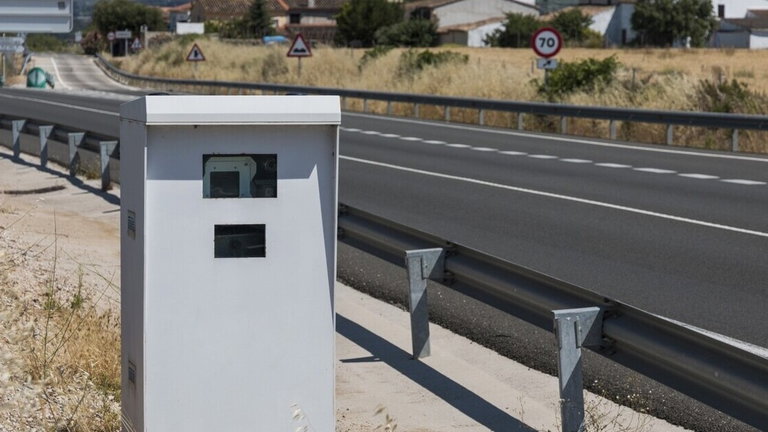 La DGT ha tenido que anular decenas de multas porque este radar estaba haciendo trampas