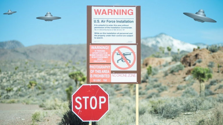 Atrápame esos aliens: el dueño de la web más longeva sobre el Área 51 acusa al FBI de destruir pruebas sobre la base