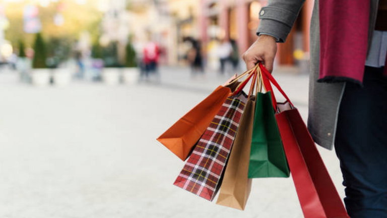 Google nos revela las mejores horas para viajar y hacer la compra: evita atascos y colas