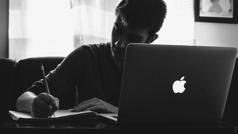 Mejora exponencialmente tu formación informática con estos 10 cursos online gratuitos de la Universidad de Harvard