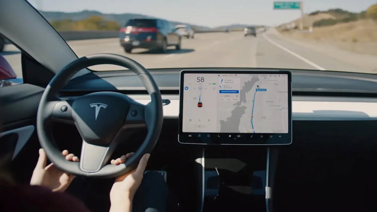 Un nuevo tuit de Elon Musk podría poner en serios aprietos a Tesla