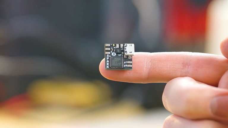 Es diminuto, pero este mini ordenador es capaz de poner un cohete en el espacio: así es como lo hace