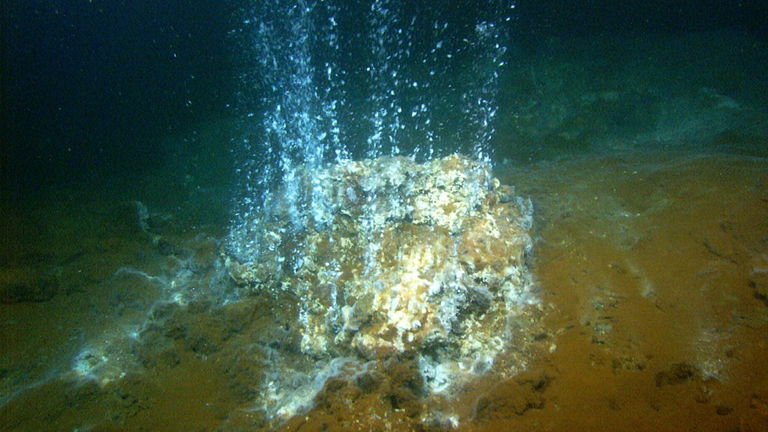 Una cámara de magma sumergida en el Mediterráneo dispara las alarmas y adelanta una gran erupción volcánica