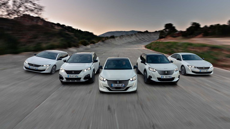 Peugeot revolucionará el sector con sus suscripciones: 150 euros al mes para conducir los nuevos eléctricos