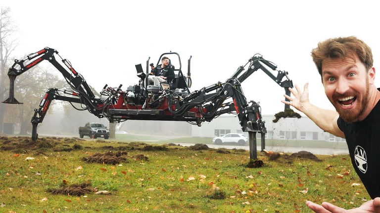 Alguien ha construido un gigantesco robot araña que se puede pilotar, y da mucho miedo