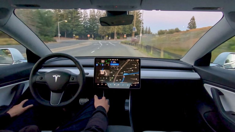 Tesla ha falseado los resultados de sus vehículos autónomos y se han metido en un buen lío