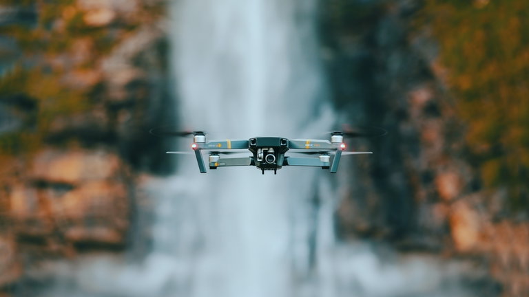 Científicos chinos han utilizado rayos láser en drones y no es con el fin que estás imaginando