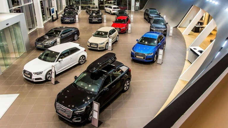 Estos son los coches que más comprarán los españoles a corto plazo: el mercado eléctrico no sale bien parado