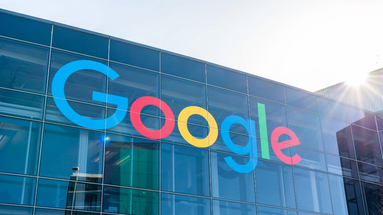 Google ha pagado hasta 1.000 dólares a algunos usuarios: es un error, pero hay truco para quedarte el dinero