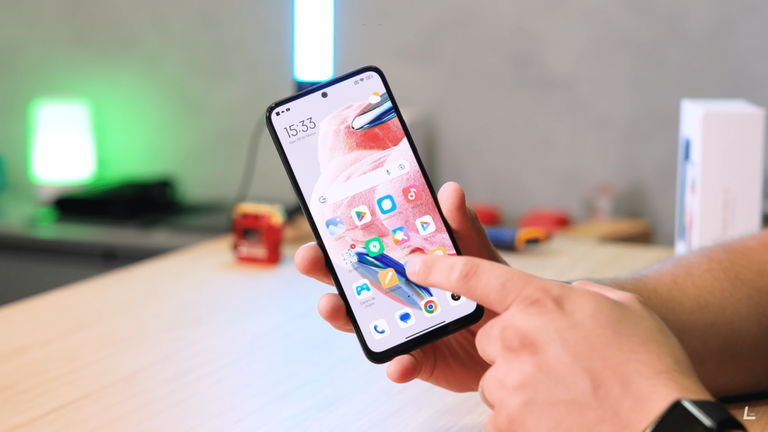 Con este sencillo truco puedes convertir tu móvil Xiaomi en un iPhone 14