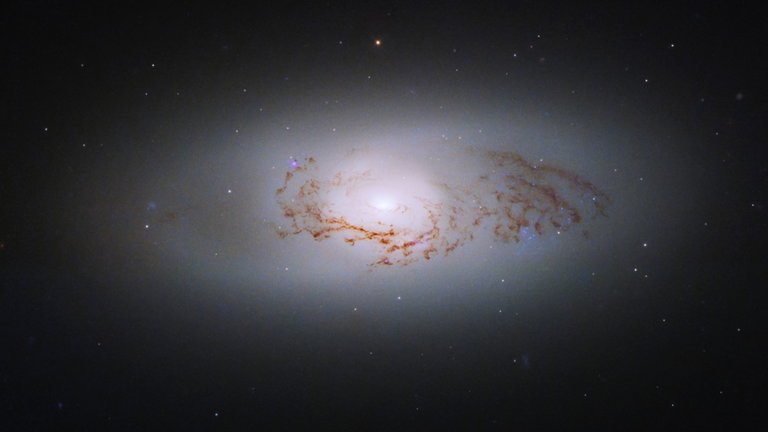 Una galaxia lenticular: la última y espectacular imagen que nos regala el telescopio Hubble de la NASA