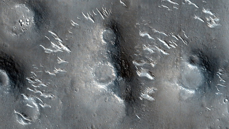 El rover chino Zhurong muestra signos de agua en Marte y es mucho más reciente de lo que siempre hemos creído