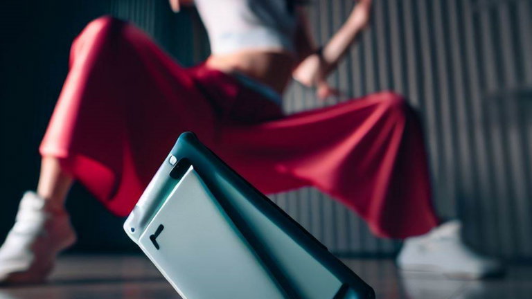 Google homenajea al hip hop con una espectacular edición especial del Pixel Fold