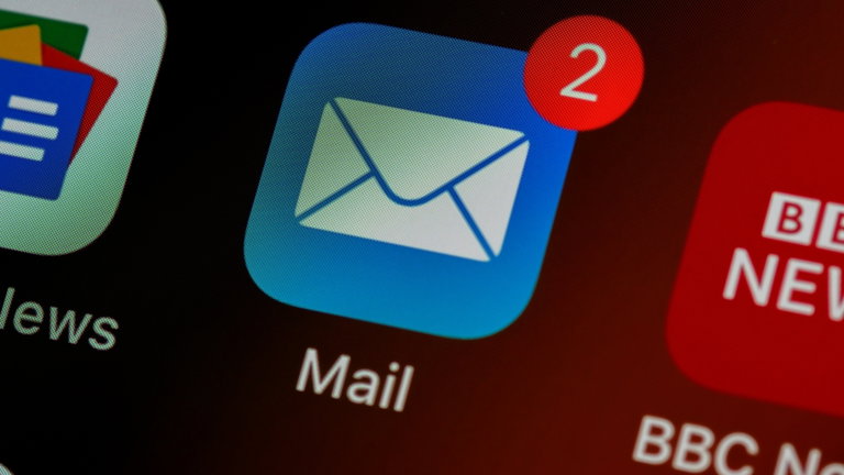 Mali vuelve a recibir información clasificada por email y en este caso el error llega desde Reino Unido