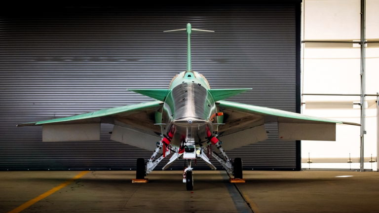 El avión supersónico de la NASA calienta motores de cara a su primer vuelo