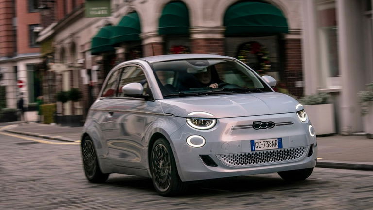 Los 11 coches que menos valor pierden en España