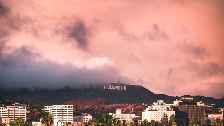 Apocalipsis en Hollywood: actores y actrices se unen a la huelga y la IA tiene parte de culpa