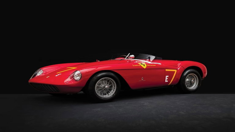 La carrocería oxidada de este Ferrari tiene un precio millonario, pero cuenta con una gran historia