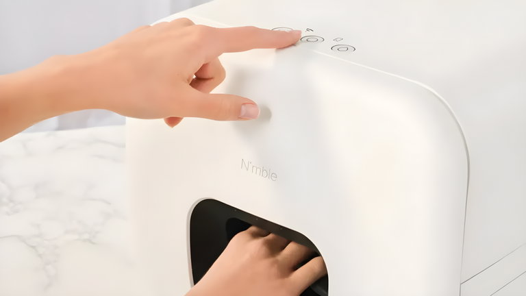 Los salones de manicura, la próxima víctima que se cobrarán los robots y la IA