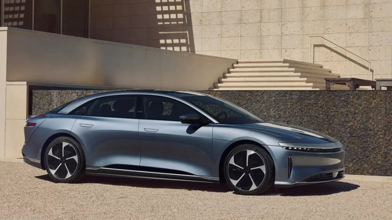 ¿Quién dijo que fuera fácil? Este rival de Tesla pierde 500.000 dólares por cada coche que vende