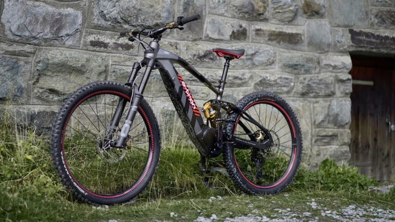 Las 13 marcas de coches y motos que han dado el salto al mercado de las bicicletas eléctricas
