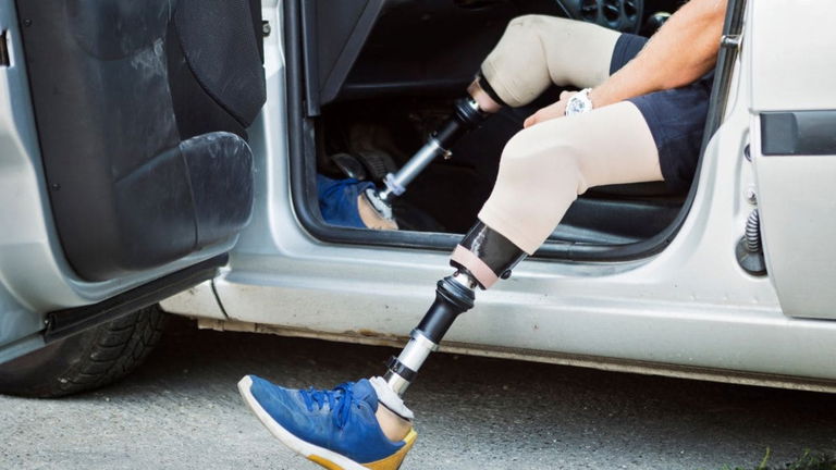 Todo lo que necesitas saber si eres una persona con discapacidad y estás pensando en comprarte un coche