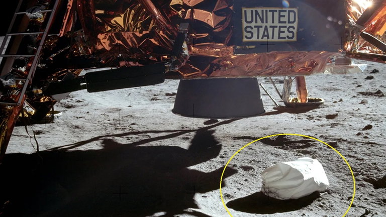 Los científicos tienen una nueva misión en la Luna: traer las bolsas de excrementos dejadas por el Apolo 11