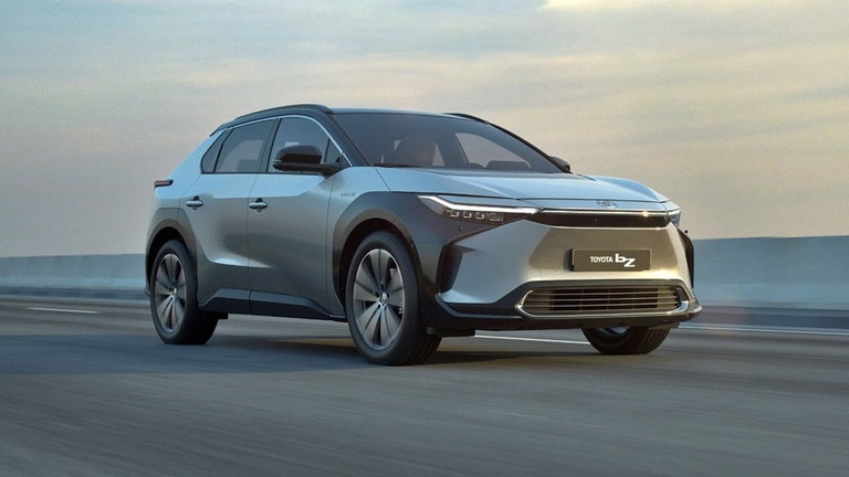 Toyota anuncia que pondrá a la venta mejores coches eléctricos y más baratos en 2026
