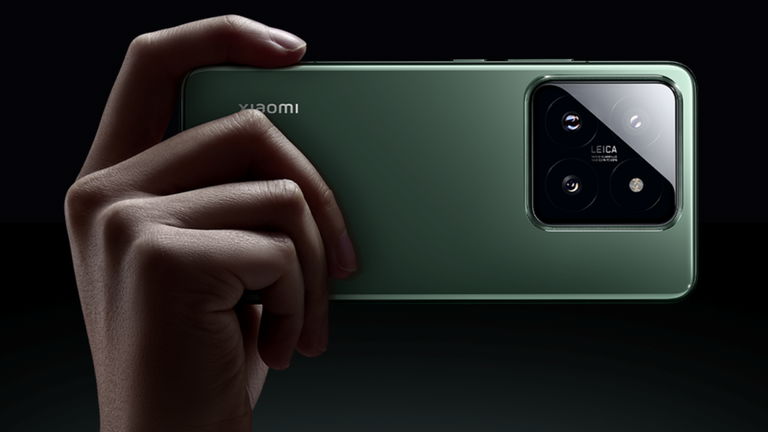 Xiaomi 14 y Xiaomi 14 Pro: dos nuevos rivales para los teléfonos de gama premium que estrenan HyperOS