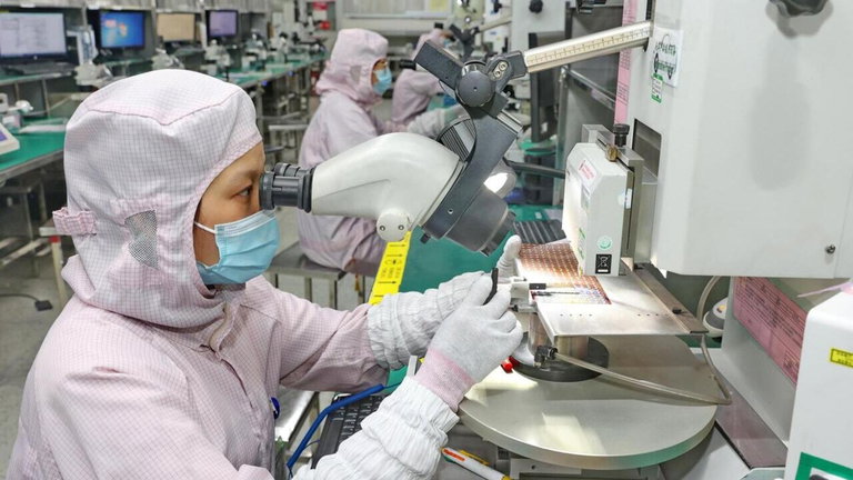 Pekín señala a Estados Unidos por incluir en la lista negra a empresas tecnológicas chinas