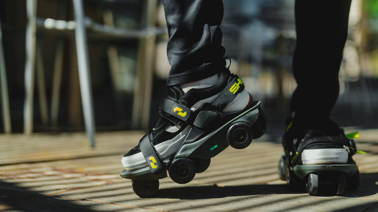 Moonwalkers, los zapatos que te permiten duplicar tu velocidad de paso al andar por la ciudad