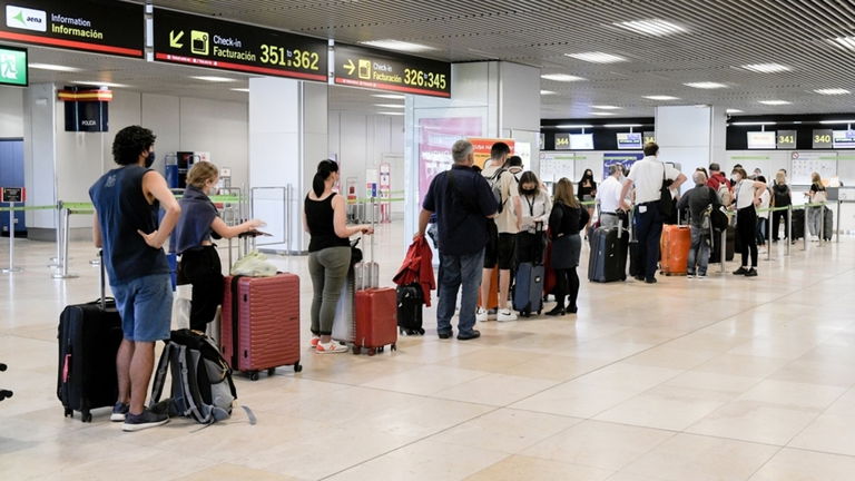 Existe un sistema más rápido para embarcar en un avión, el problema es que somos muy torpes para adoptarlo