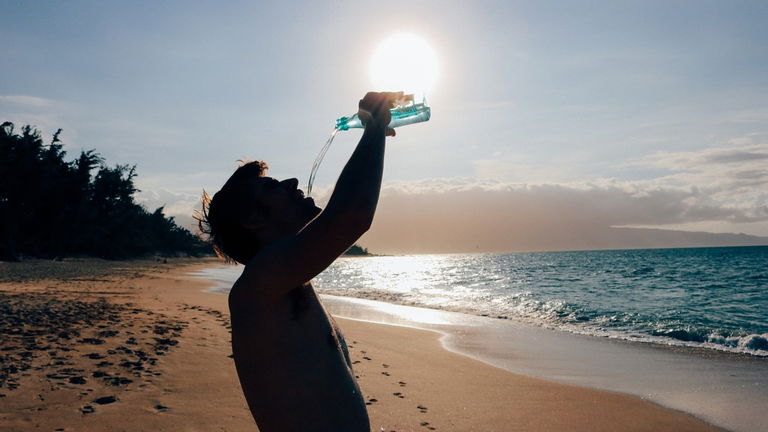 Cuánto tiempo puede sobrevivir una persona sin beber agua