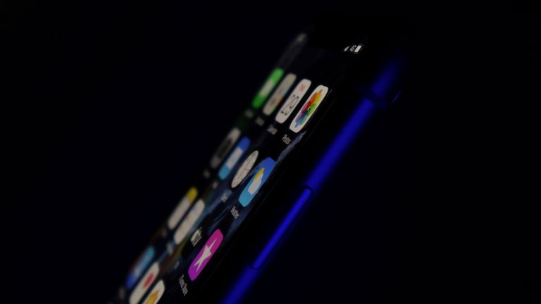 El incierto futuro de iOS y del iPhone: inteligencia artificial e instalación de apps sin la App Store