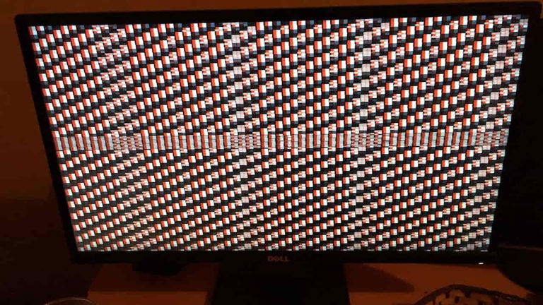 Cómo arreglar el parpadeo o flickering del monitor