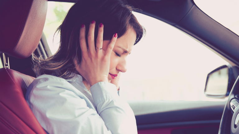 Cuánto ruido puede hacer tu coche: límite legal y posibles sanciones