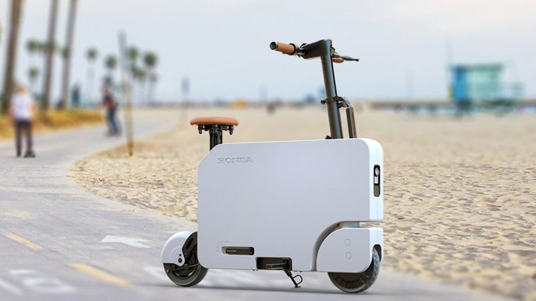 Es eléctrica y pesa solo 20 kilos: todas las claves de la nueva moto compacta de Honda